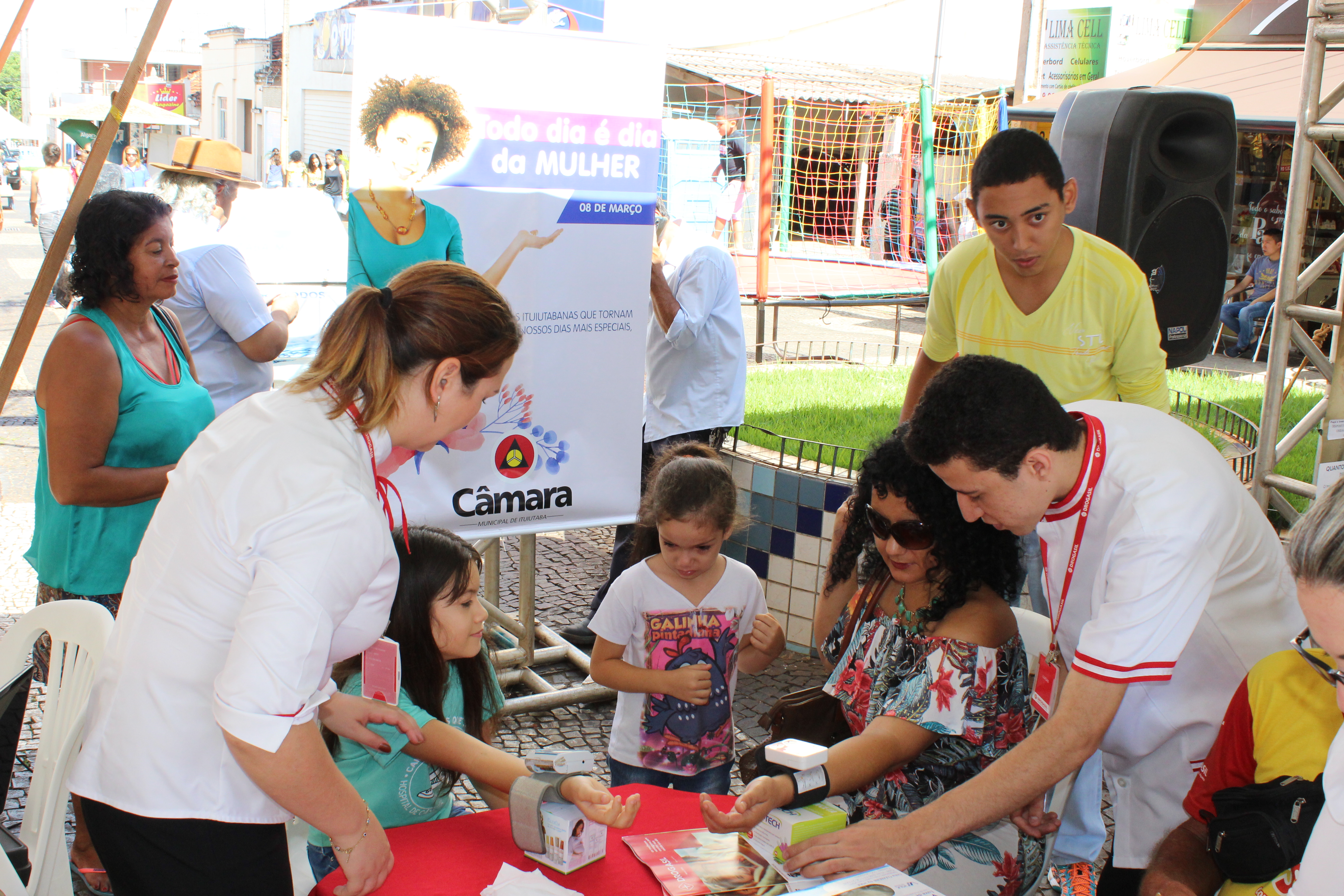 Cerca de 150 pessoas estiveram presentes em evento em comemoração ao Dia Internacional da Mulher 